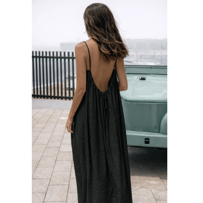 Das Geheimnis Kleid - Die Zauberin
